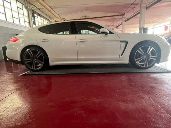 PORSCHE  Panamera Diesel  221 KW  Chiptuning Leistungskit